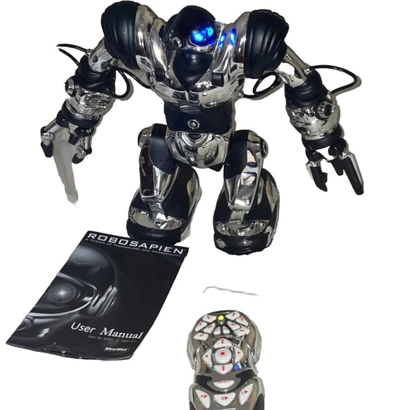 Rare WowWee Robosapien Humanoid Gold/chrome Robot 14" 2004, With Remote . Works. - Picture 4 of 9